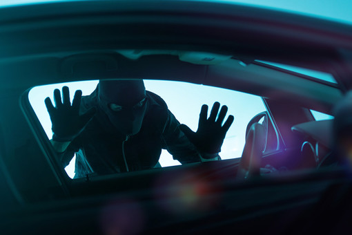 Названы самые популярные места краж автомобилей