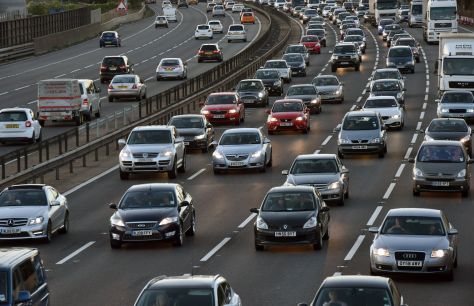Британия собирается запретить не только бензиновые, но и гибридные авто