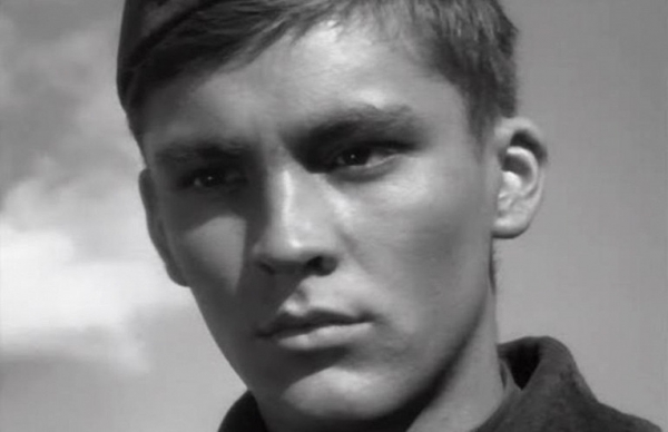 Крах карьеры знаменитого солдата советского кино