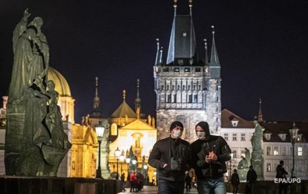В Чехии объявили общенациональный карантин