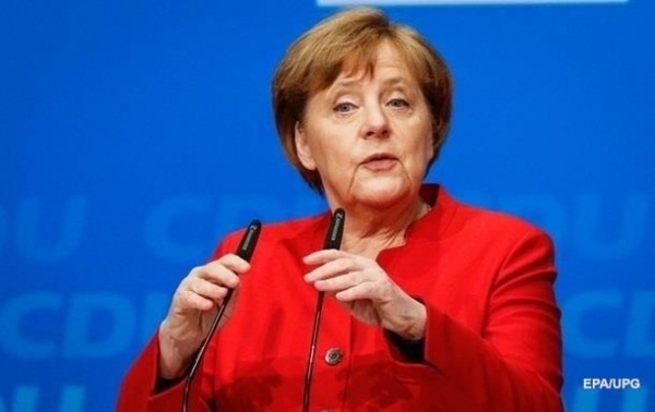 Меркель прошла тестирование на COVID-19