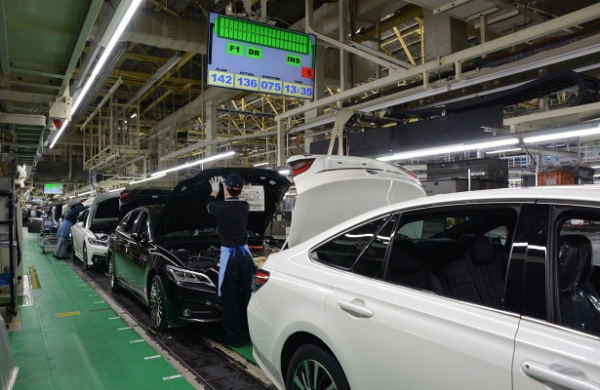 Toyota временно закроет пять автозаводов