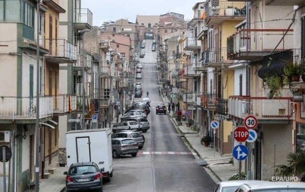 На Сицилии обещают оплатить туристам половину перелета после карантина