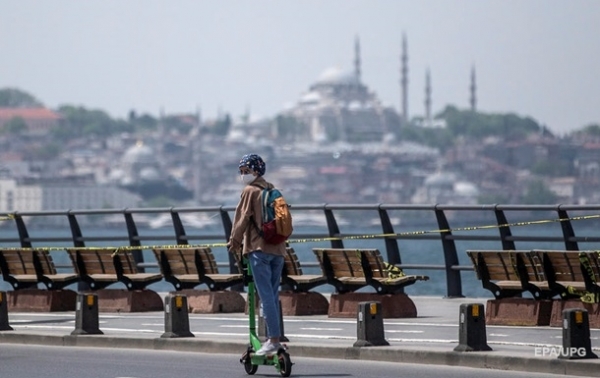 Турция ожидает иностранных туристов с середины июня