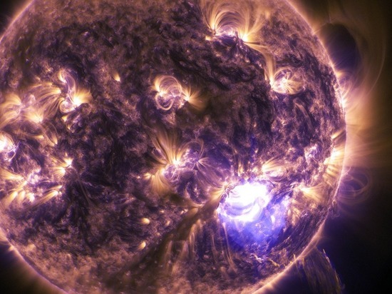 Ученый оценил последствия крупной вспышки на Солнце
