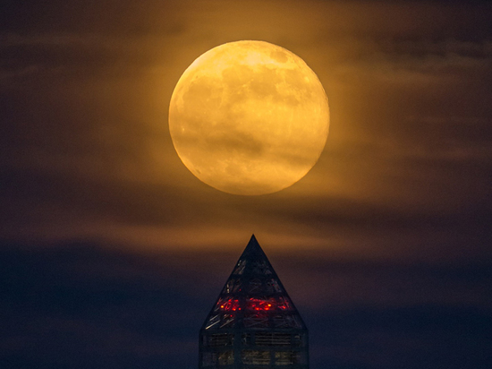 Жители части России смогут увидеть полутеневое затмение Луны