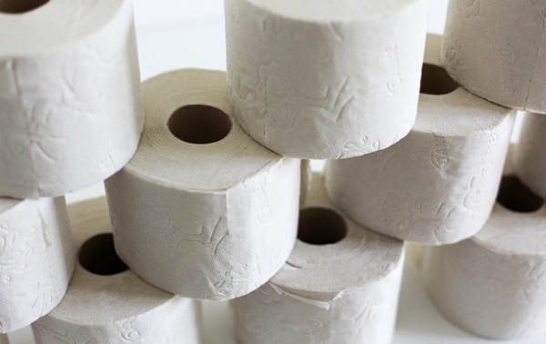 В Австралии ограничили продажу туалетной бумаги в одни руки 