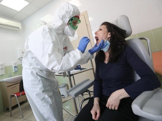 Ученые нашли новые симптомы коронавируса во рту