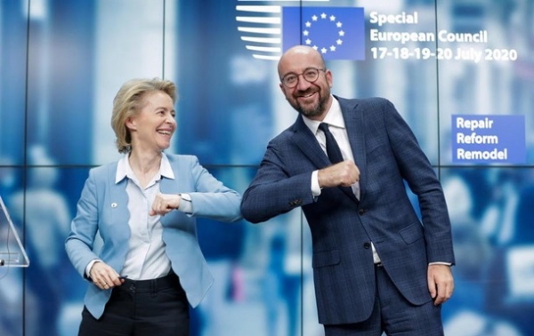 На саммите ЕС достигли соглашения по бюджету