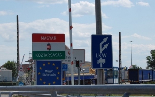 Венгрия закрывает границы с 1 сентября - СМИ