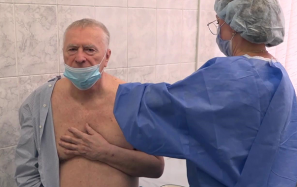 Вакцинация Жириновского от COVID попала на видео