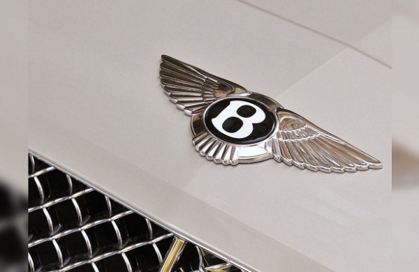 Mulliner презентует три особых модели Bentley